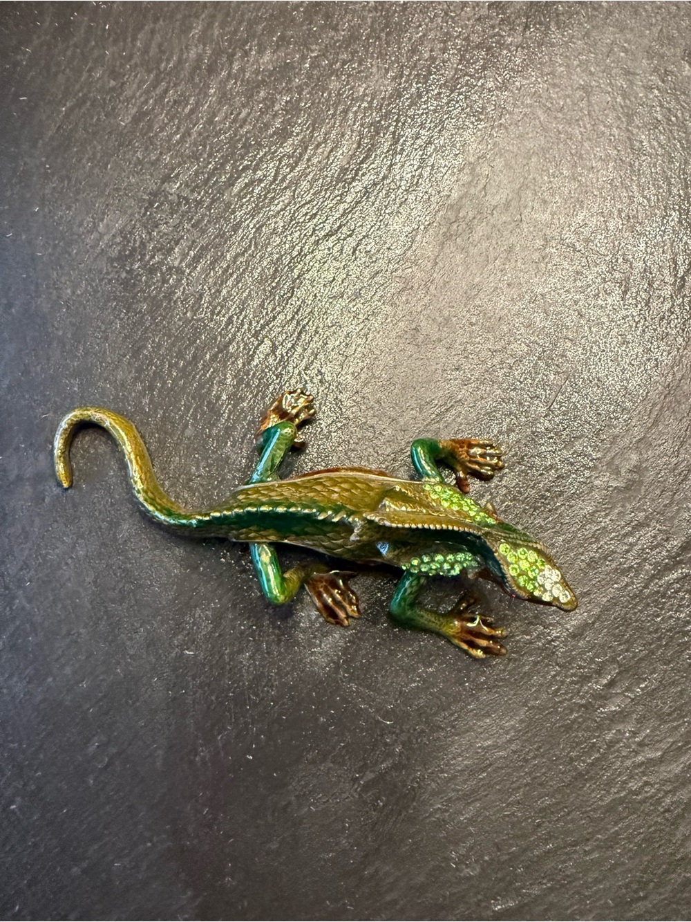 Vntg enamel lizard kimono dragon iguana trinket box crystal jewel magnetic hinge